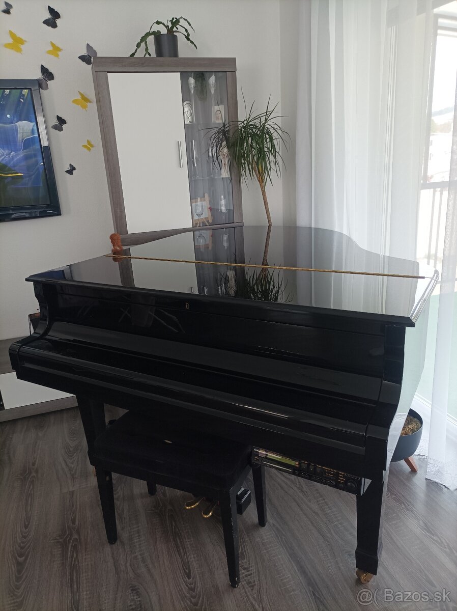 Klavír Yamaha C1 Disklavier - 7