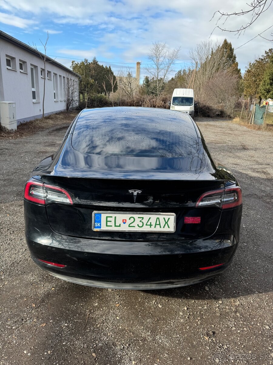 Tesla Model 3 Standard Range Plus (Premium) - 7