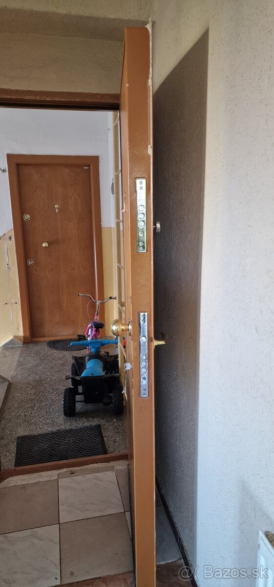 2 izbový byt v Tlmačoch Lipník - 7
