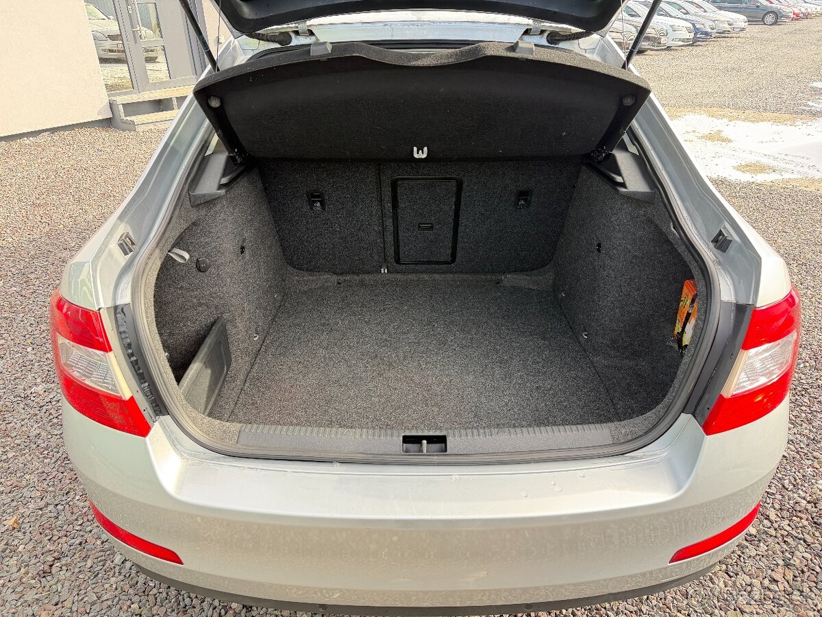 Škoda Octavia 1.6 TDI Ambition DSG - 7