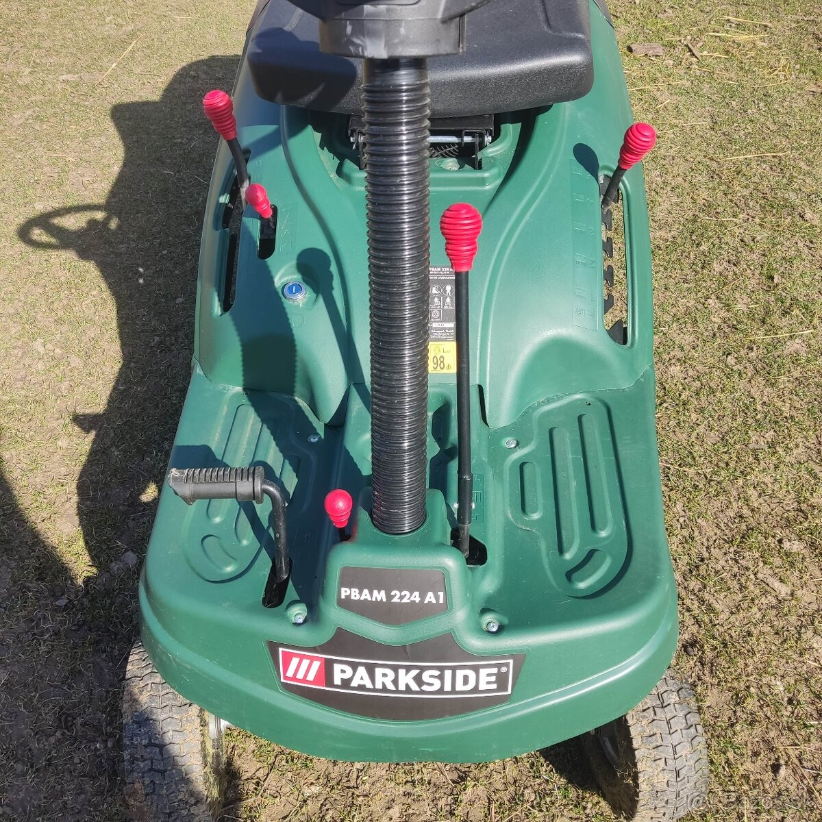 Traktorová kosačka Parkside - 7