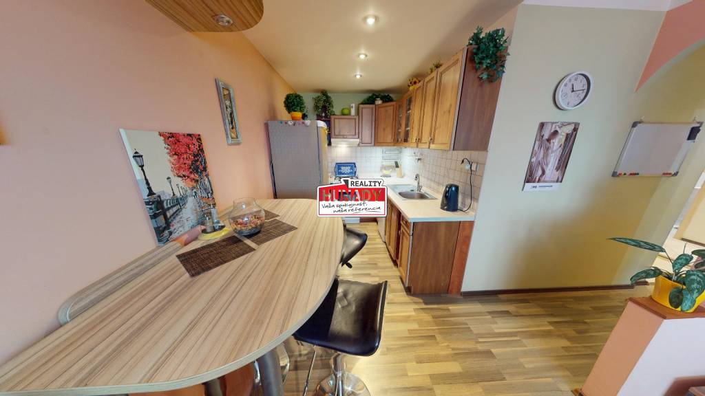 (42 m²) 1,5-IZBOVÝ BYT V SRDCI KOŠÍC - 7