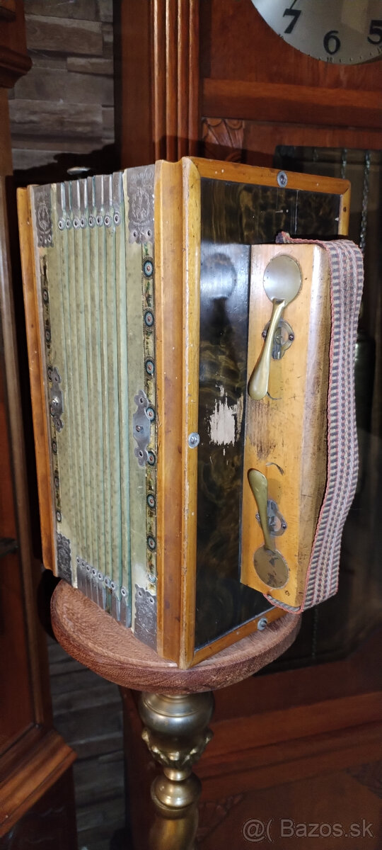 TOP nabídka Heligonka APOLLO rok cca 1890. stále hrající - 7