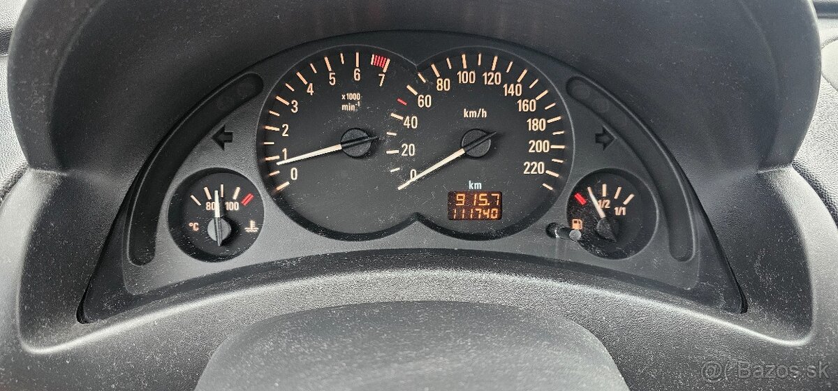 Opel Corsa C 1.0 benzin - 7