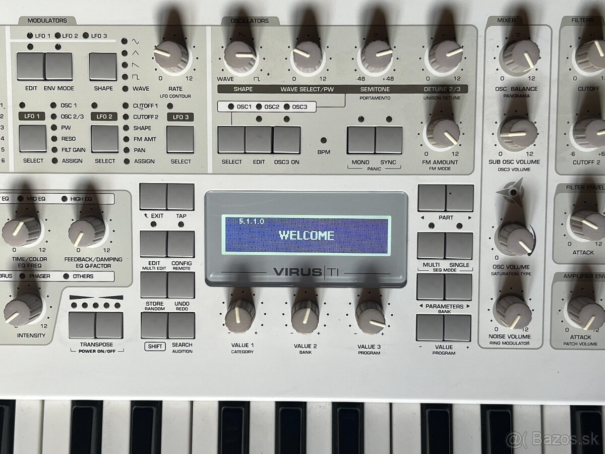 Access Virus Ti2 Polar + deluxe bag - 7