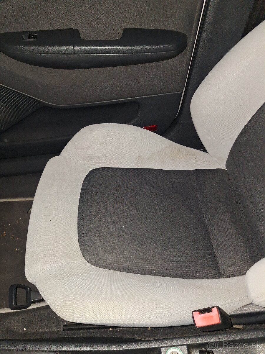 FABIA 1 RS Sedačky - 7