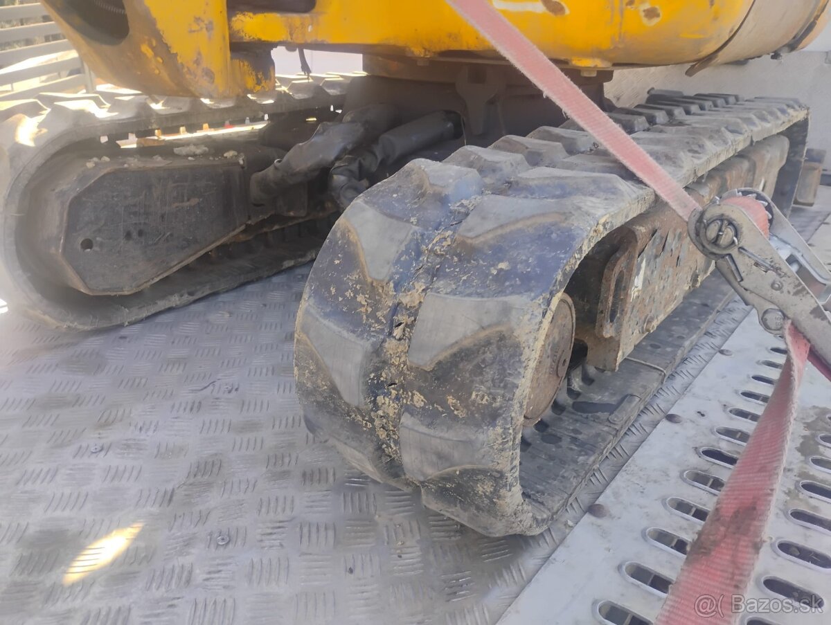 Predám JCB 8018 - 7