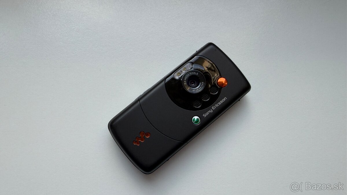 Sony Ericsson W810i - 7