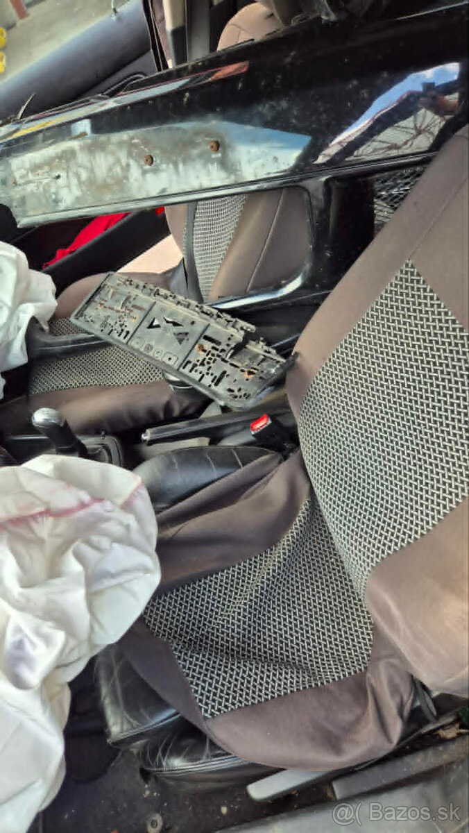 Volkswagen Golf IV 1,9tdi 66kw - 7
