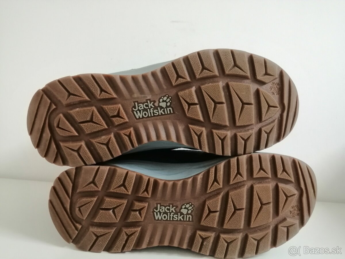 JACK WOLFSKIN - 7