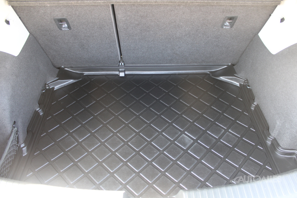 Seat Leon 2,0 TSi DSG 140 kW FR - 7