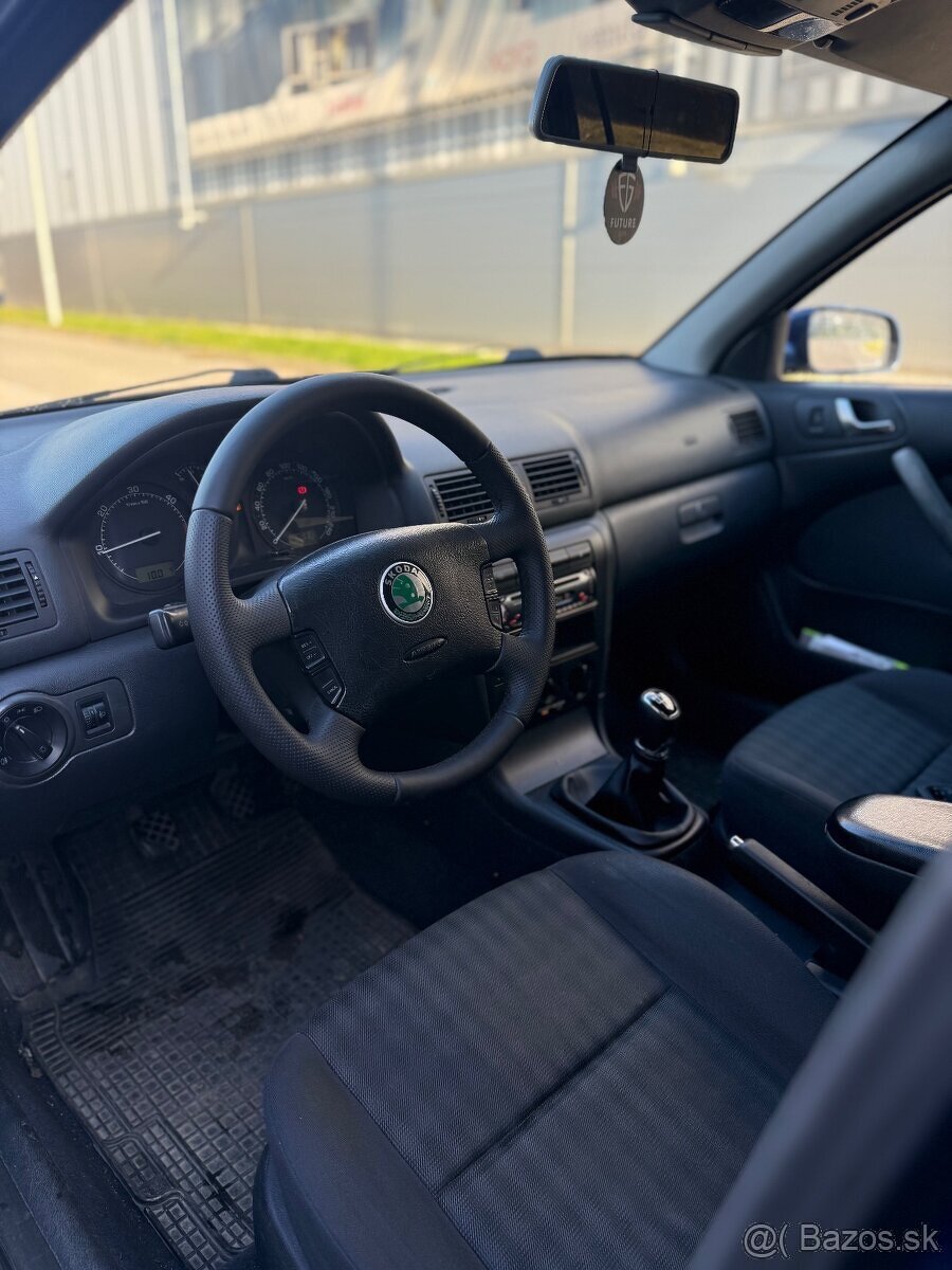 Škoda Octavia 1.9 TDI TOUR - 7