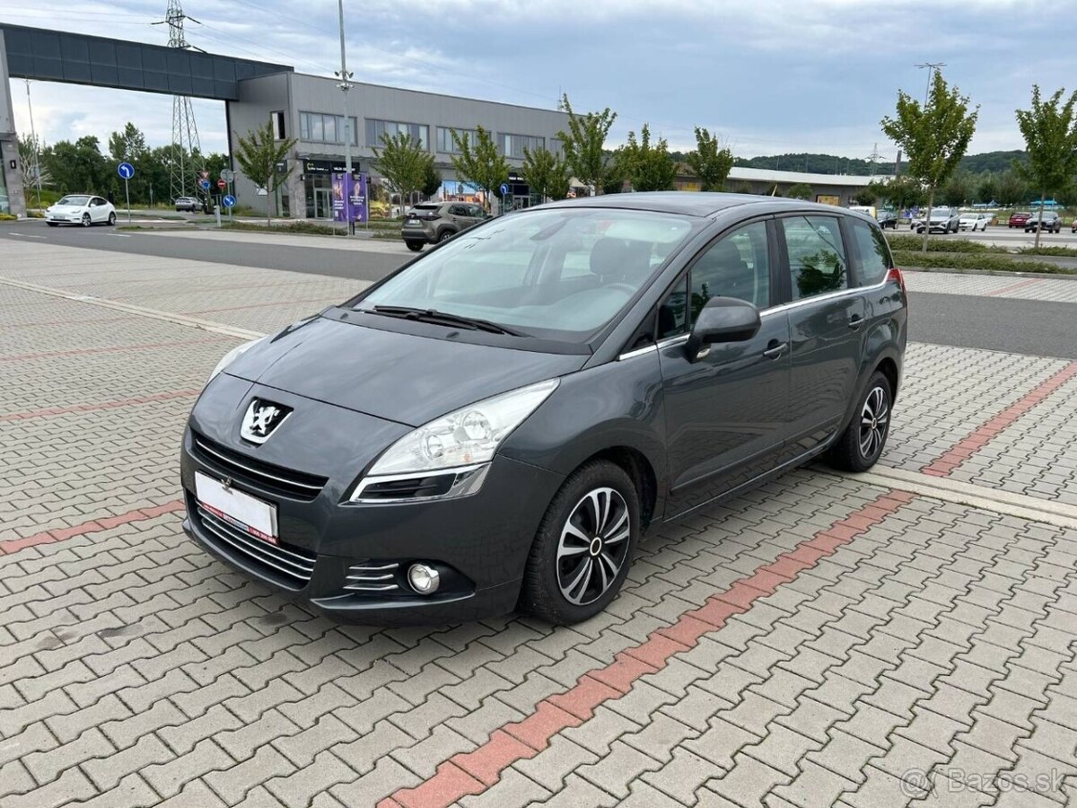 Peugeot 5008 1.6 HDi 80kw automat 7 míst panorama - 7