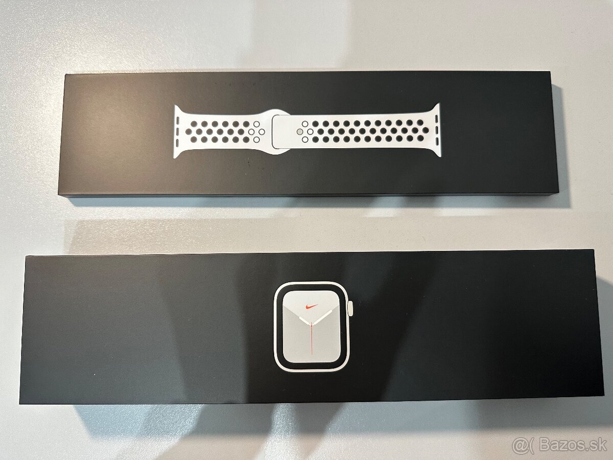 ⌚ Apple Watch Series 5 Nike 40 mm – kompletné balenie - 7