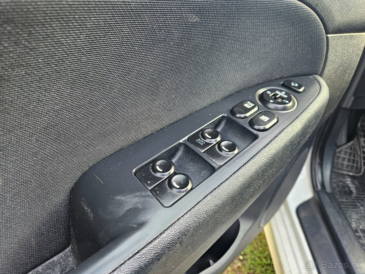 Hyundai i30 cw 1.4i - 7