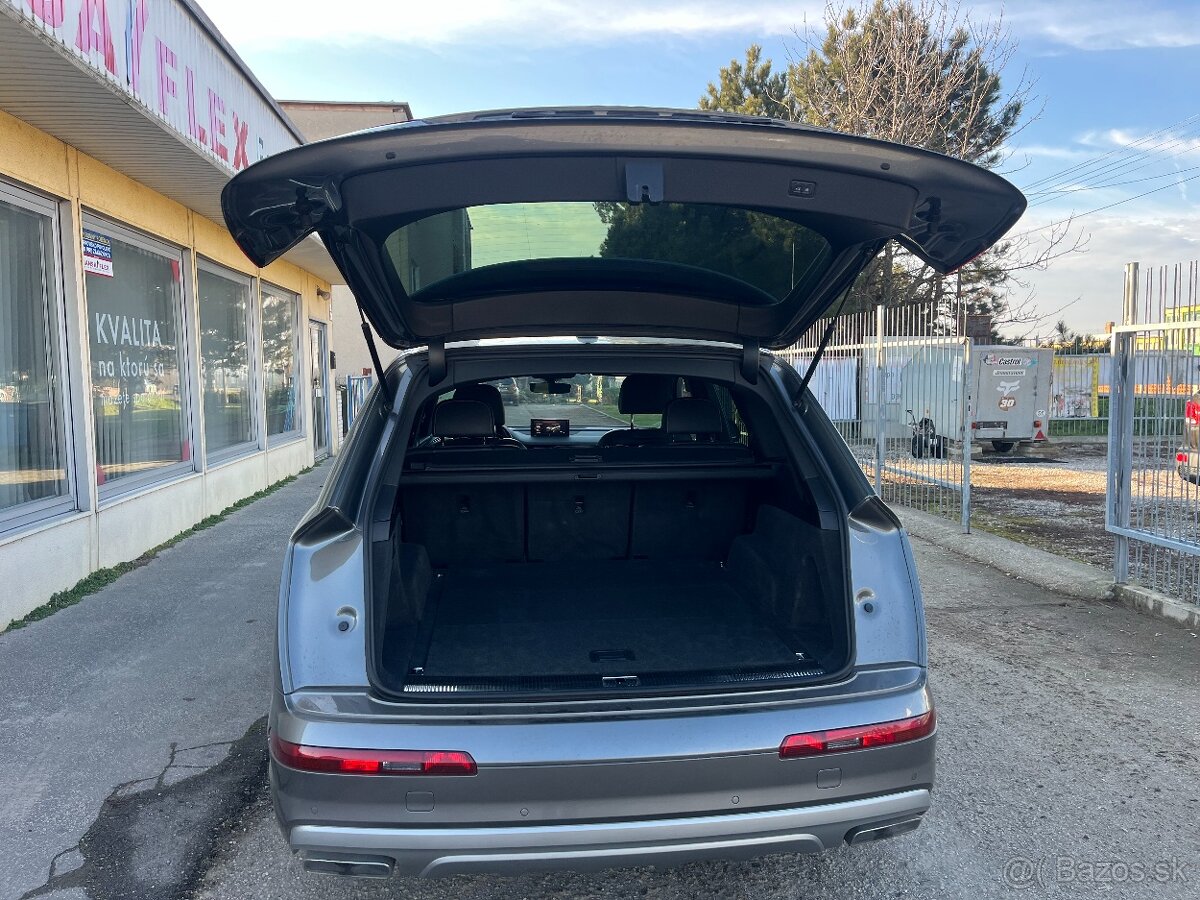 Audi Q7 3,0 TDi S-line Quattro - 7