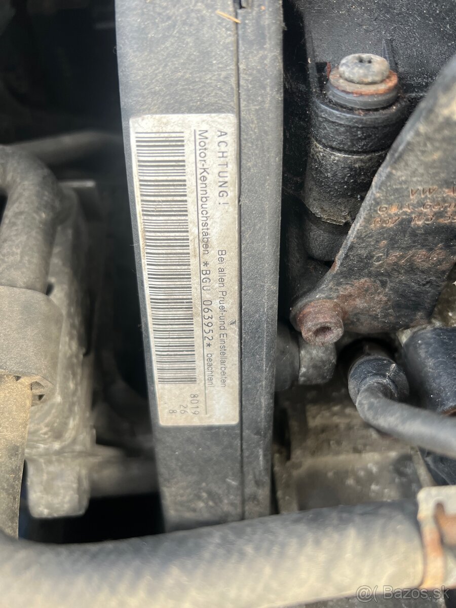 Predám Rozpredam Golf 5 GTI optik R32 - 7