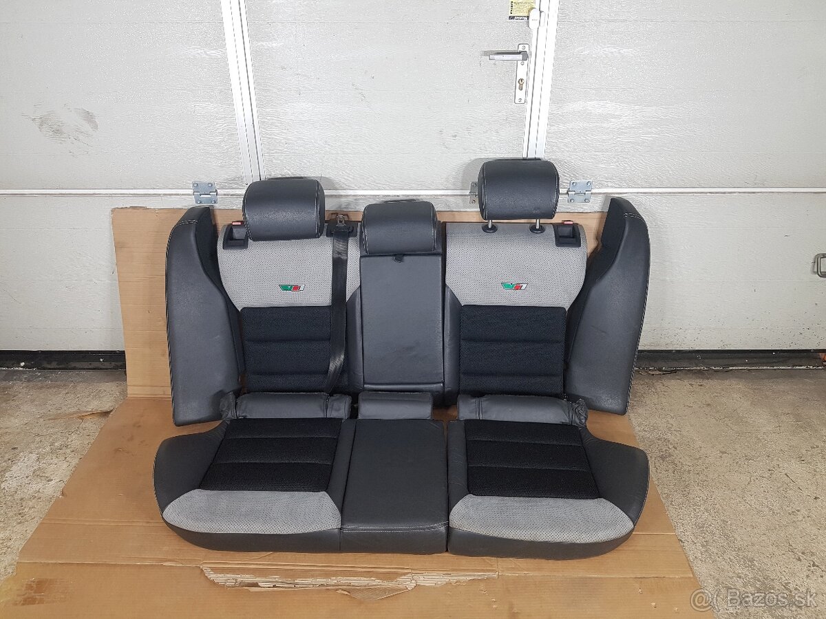 Predám polokožené sedačky Škoda Octavia 2 RS Combi - 7