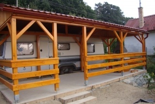 Predám drevený prísrešok 6 x 7 m - 7