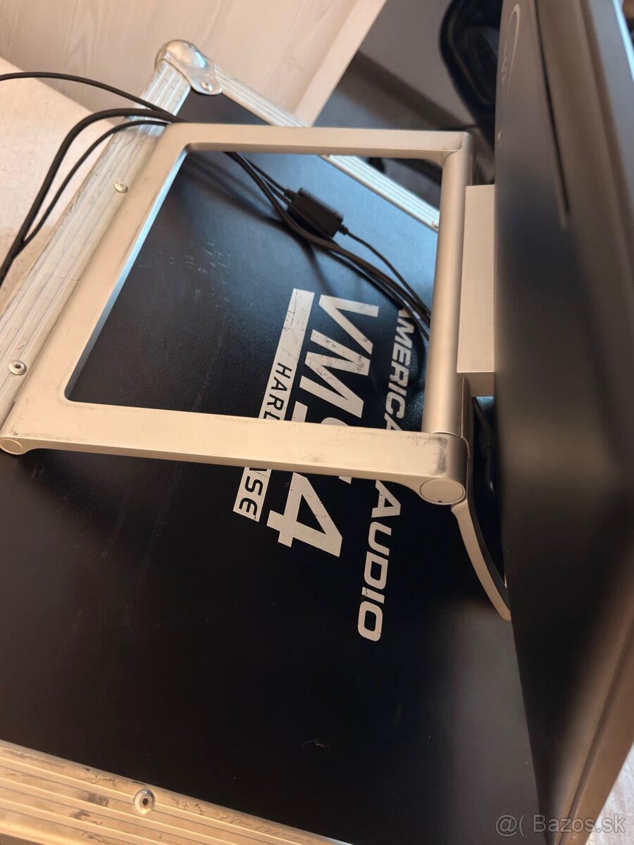 Predám svetelný pult Avolites T1 - 7