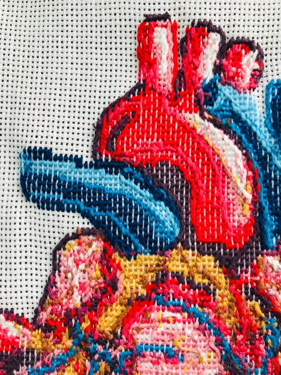 Krížiková výšivka/ obraz Anatomické srdce - 7