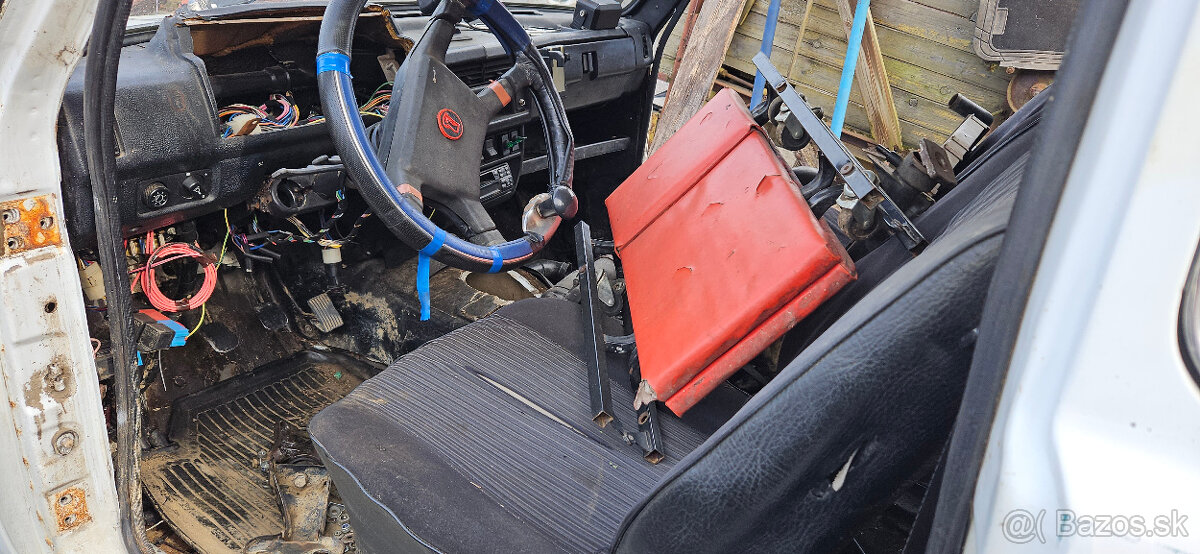 Lada Niva 1,7 - kolesá - diely - 7