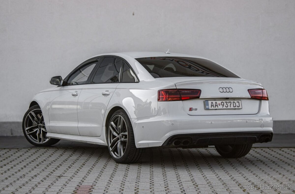 Audi S6 Quattro 331kW A/T 7 - 7