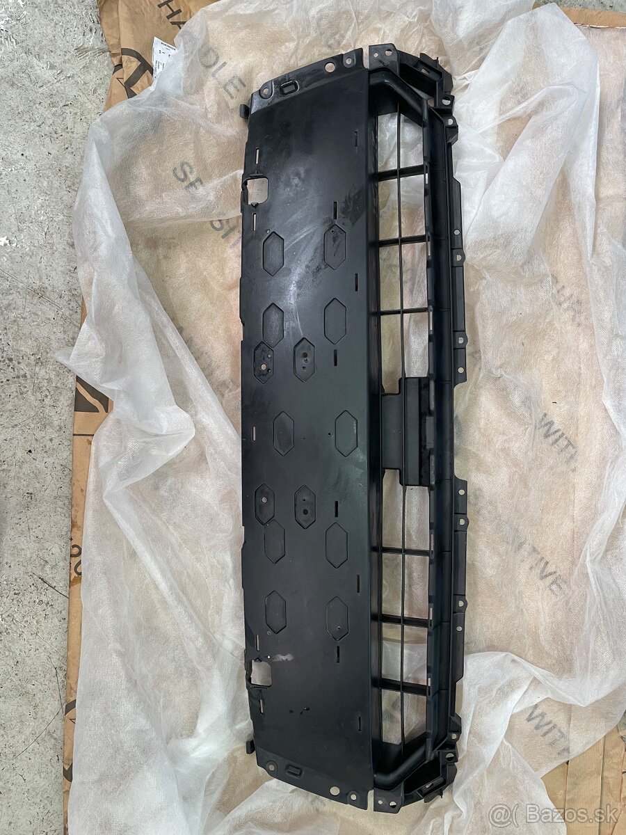 Maska RS Audi TT MK3 8S - 7