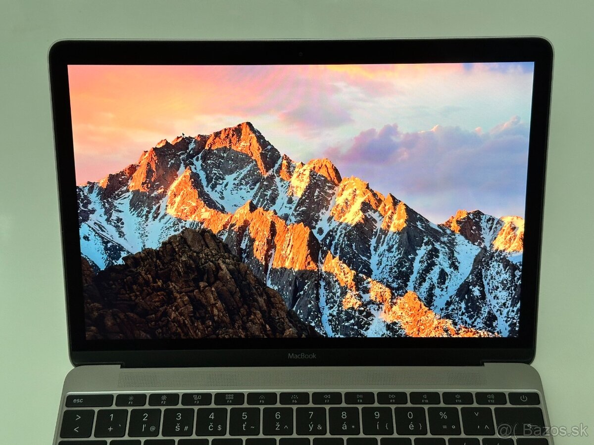 Apple Macbook 12" - 7