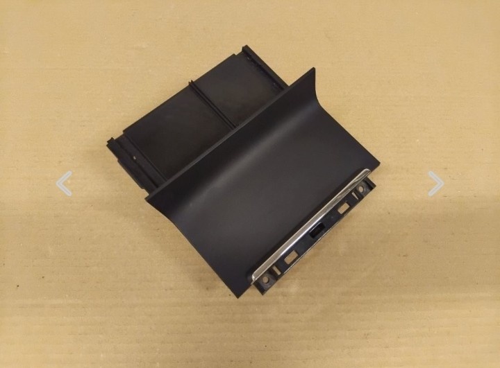 zadný displej, popolník Superb 2 - 7