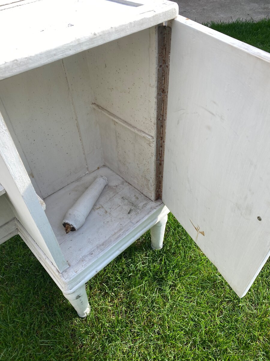 Retro toaletná skrinka so zrkadlom na chalupu, - 7