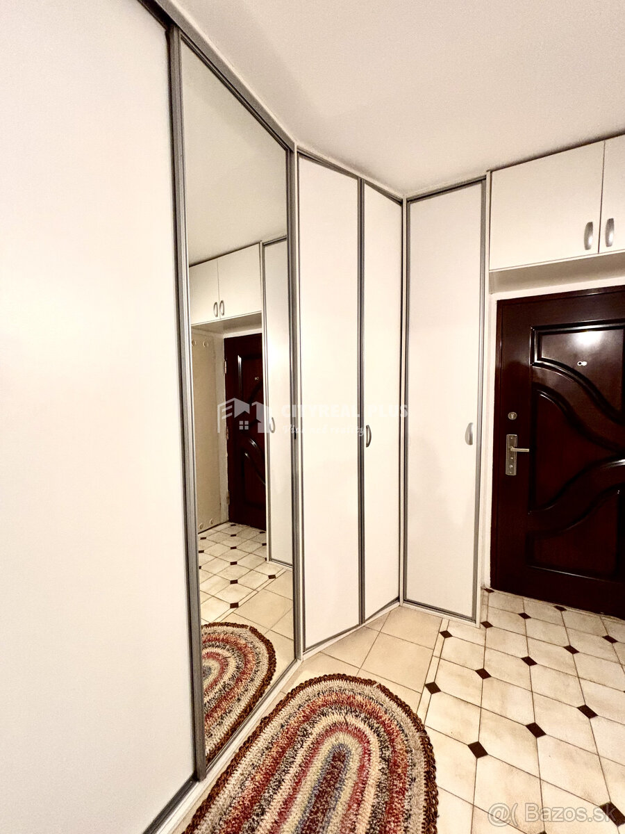 Ponúkame Vám na prenájom 3 izbový byt v meste Nové Zámky - 7