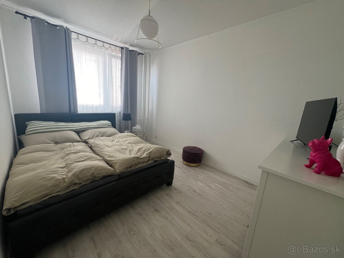 Prenájom_3 izbový byt - 7