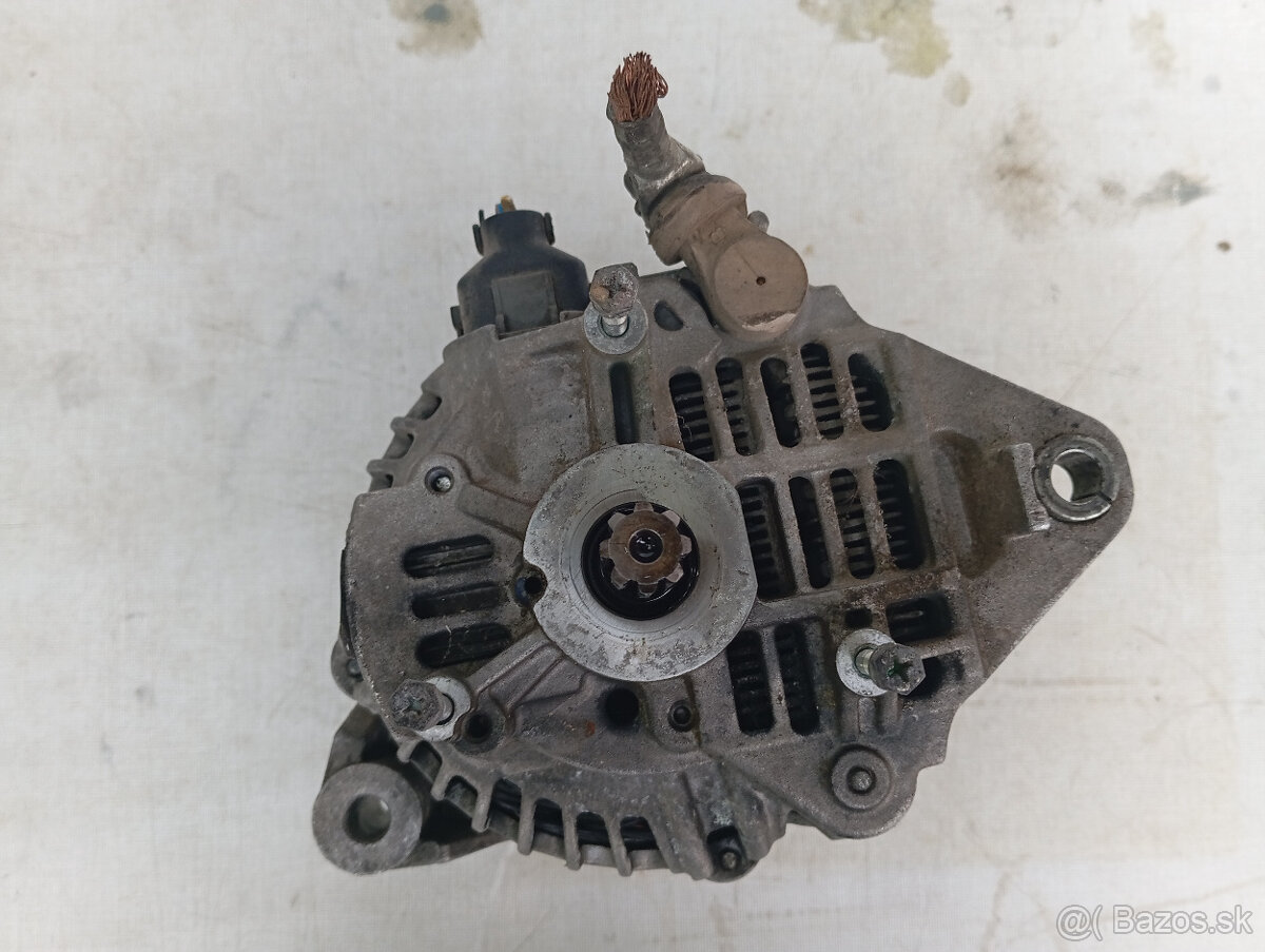 Hyundai Terracan 2.9 CRDI - Alternator - 7