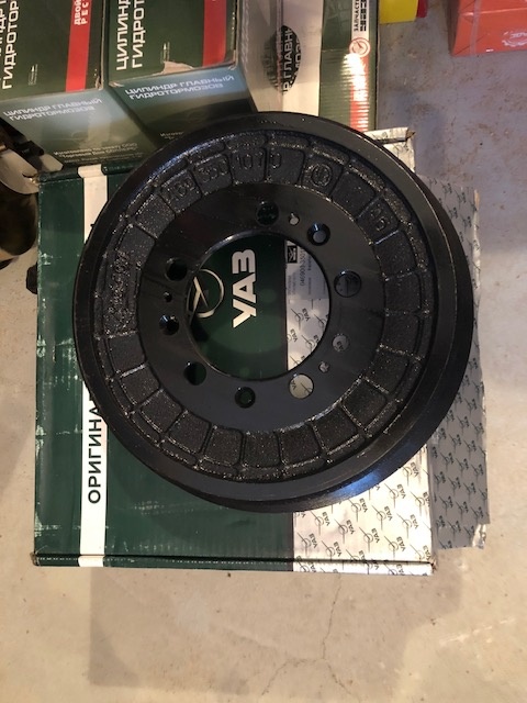 Uaz, Gaz, Aro predám hlavný brzdový valec - 7