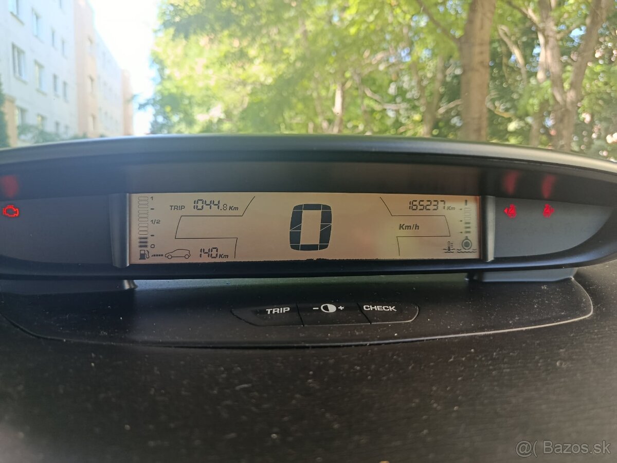 Citroen C4 - 7