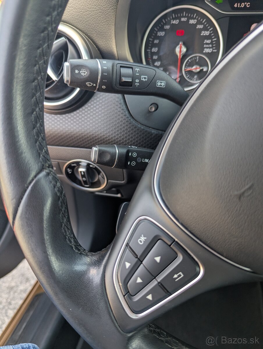 Mercedes-Benz A trieda 180 d AT - 7