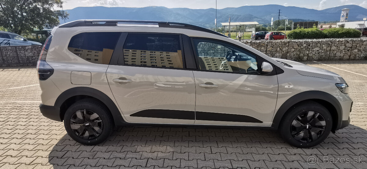 Dacia Jogger 1.0 TCe 110k Expression 7 miest - 7