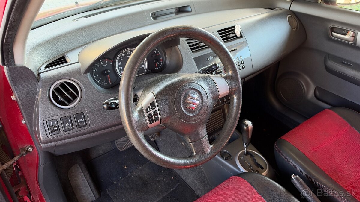 Suzuki Swift 1.5 benzin automat 75kW - 7