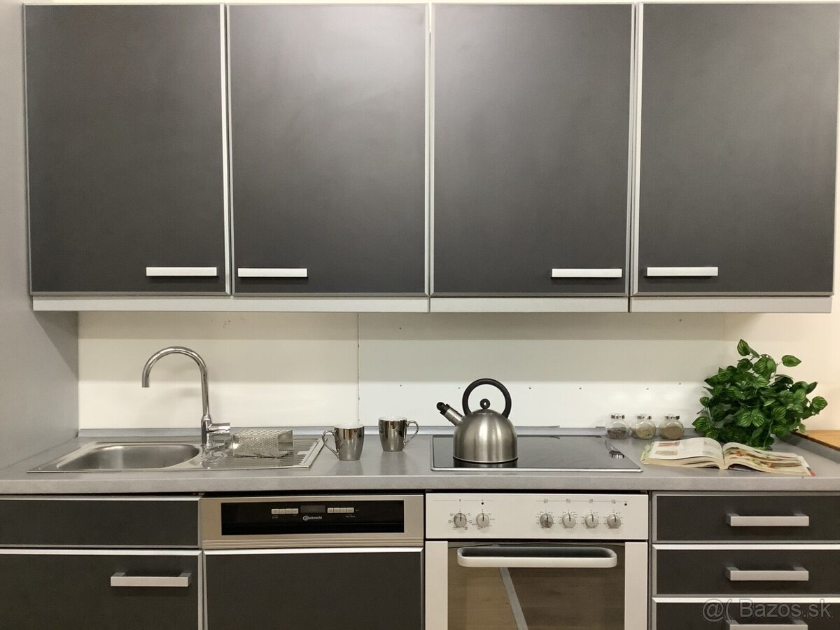 Šedá kuchyňa STELLA - 7