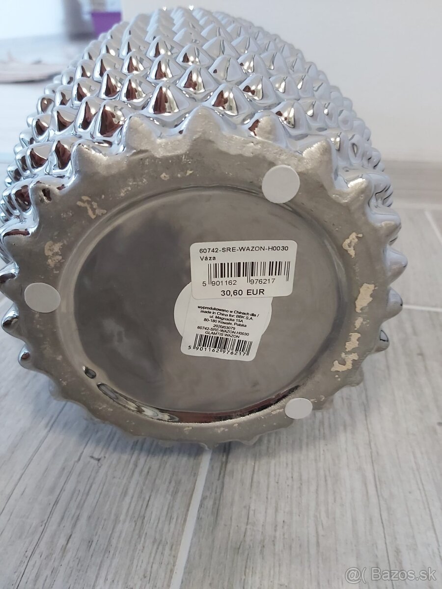 Predáme peknú novú nepoužitu keramickú porcelanovu vazu - 7