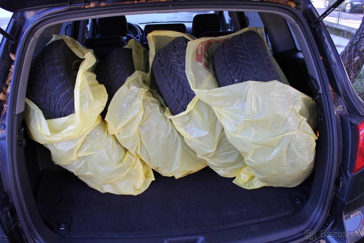 Hyundai SantaFe 2.2 CRDi 4WD - 7