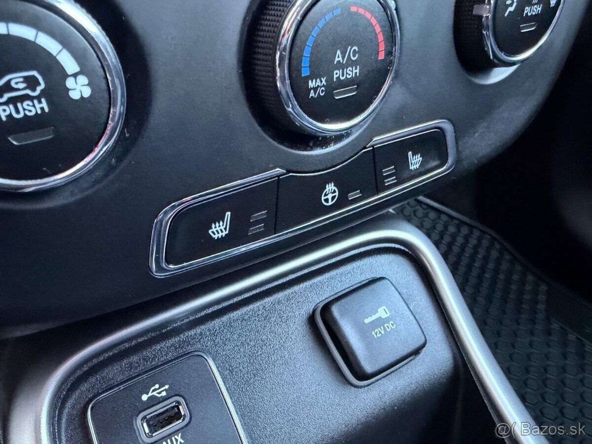 Jeep Compass 1.4 benzin rok vyroby 2018 - 7