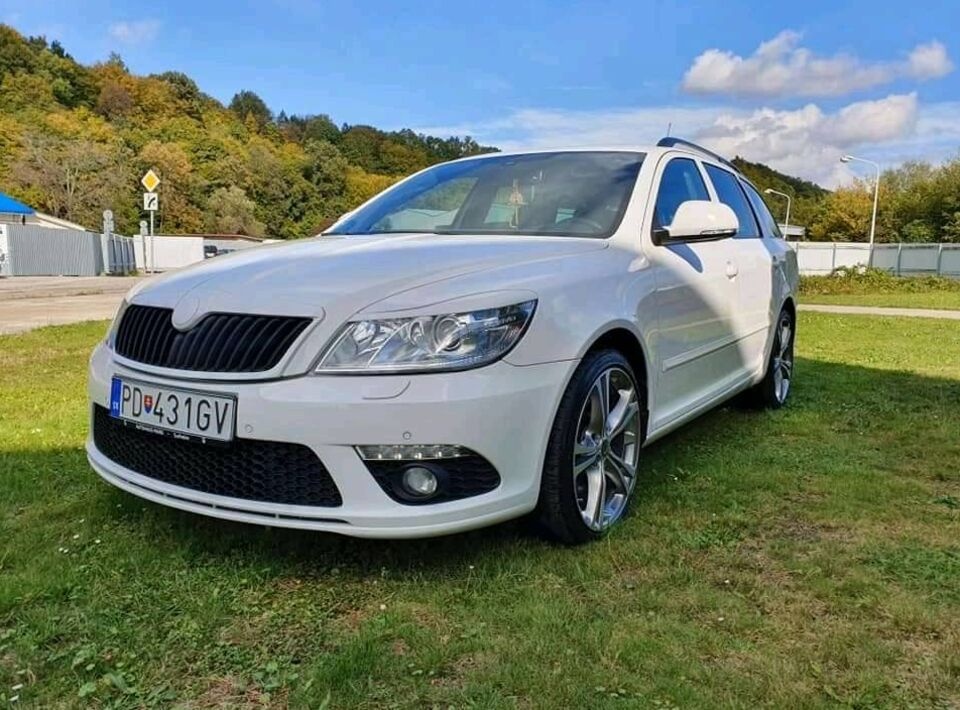 MRACITKA SKODA OCTAVIA 2 FL - 7