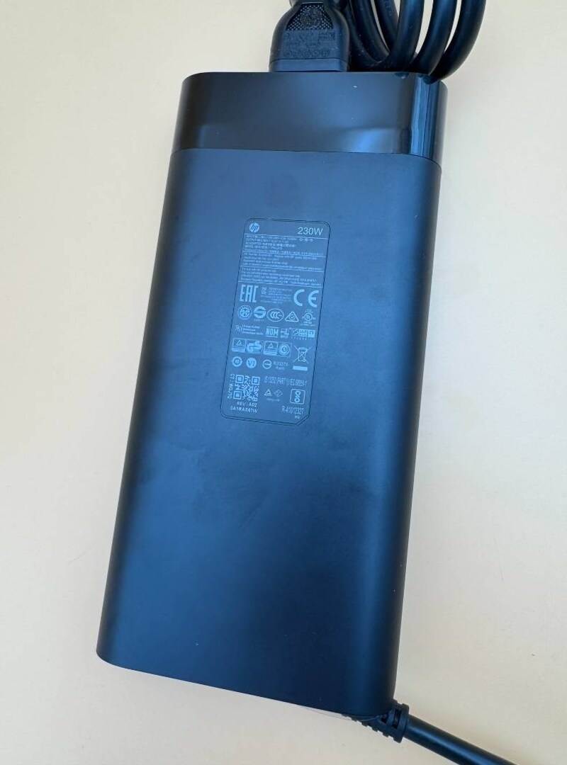 Predám dokovaciu stanicu na notebooky HP HP Thunderbolt Dock - 7