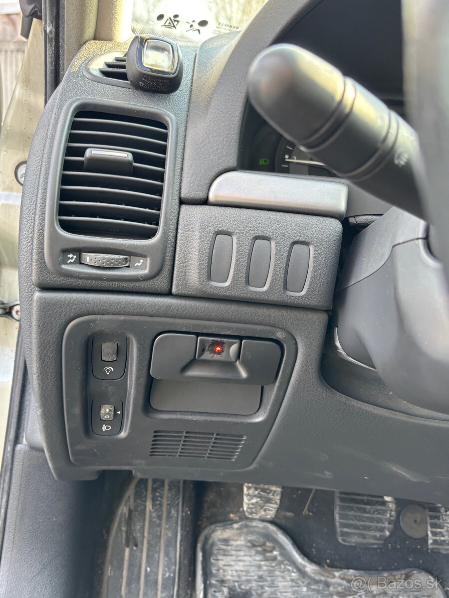 Predám Renault Laguna - 7