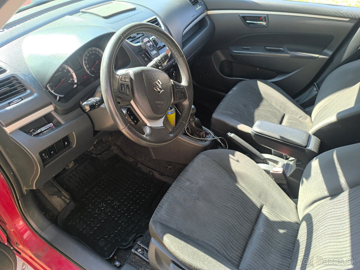 Suzuki Swift - 7