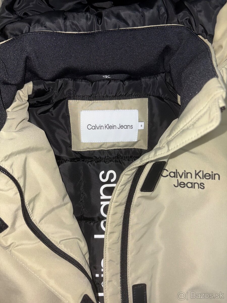 Bunda Calvin Klein v.128 top stav - 7