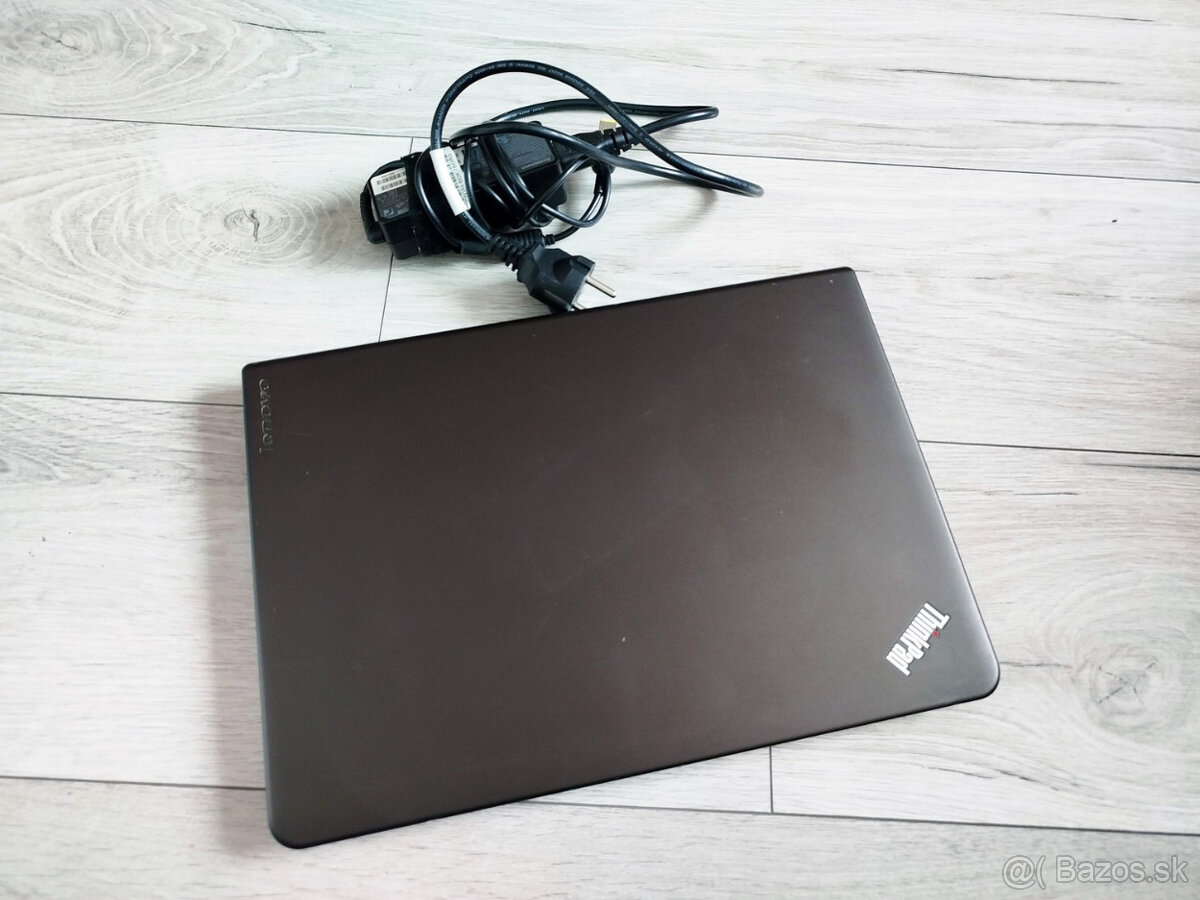 notebook Lenovo E450 - Core i5, 8GB, 240GB SSD, W10 - 7