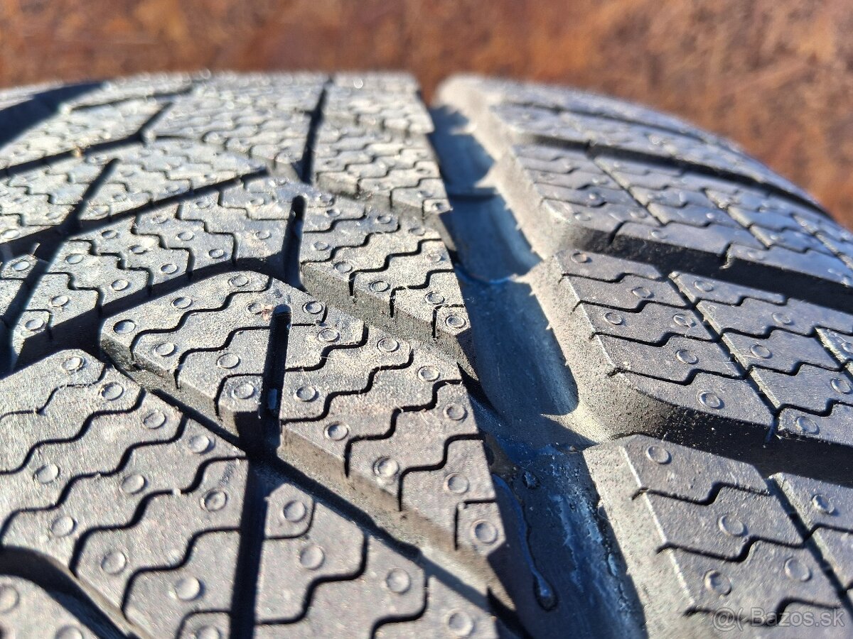255/50 r20 zimne pneumatiky - 7